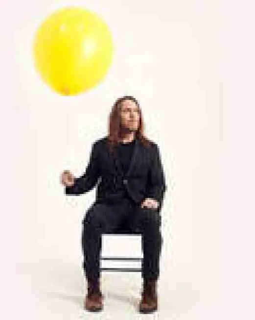 tim minchin24 320x200 auckland live v2.jpg